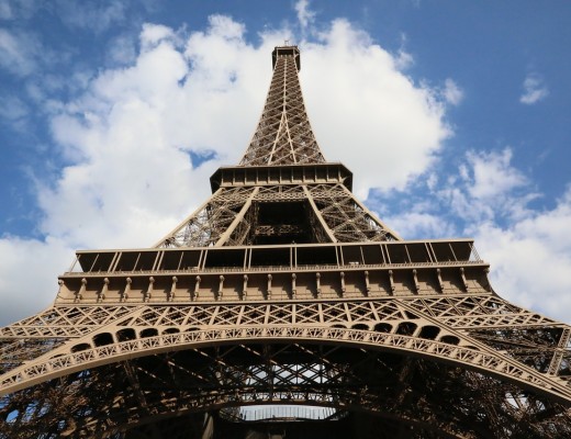 Eiffelturm am Tag